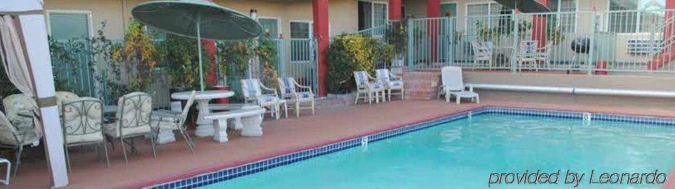 Travel Inn & Suites Victorville Servizi foto